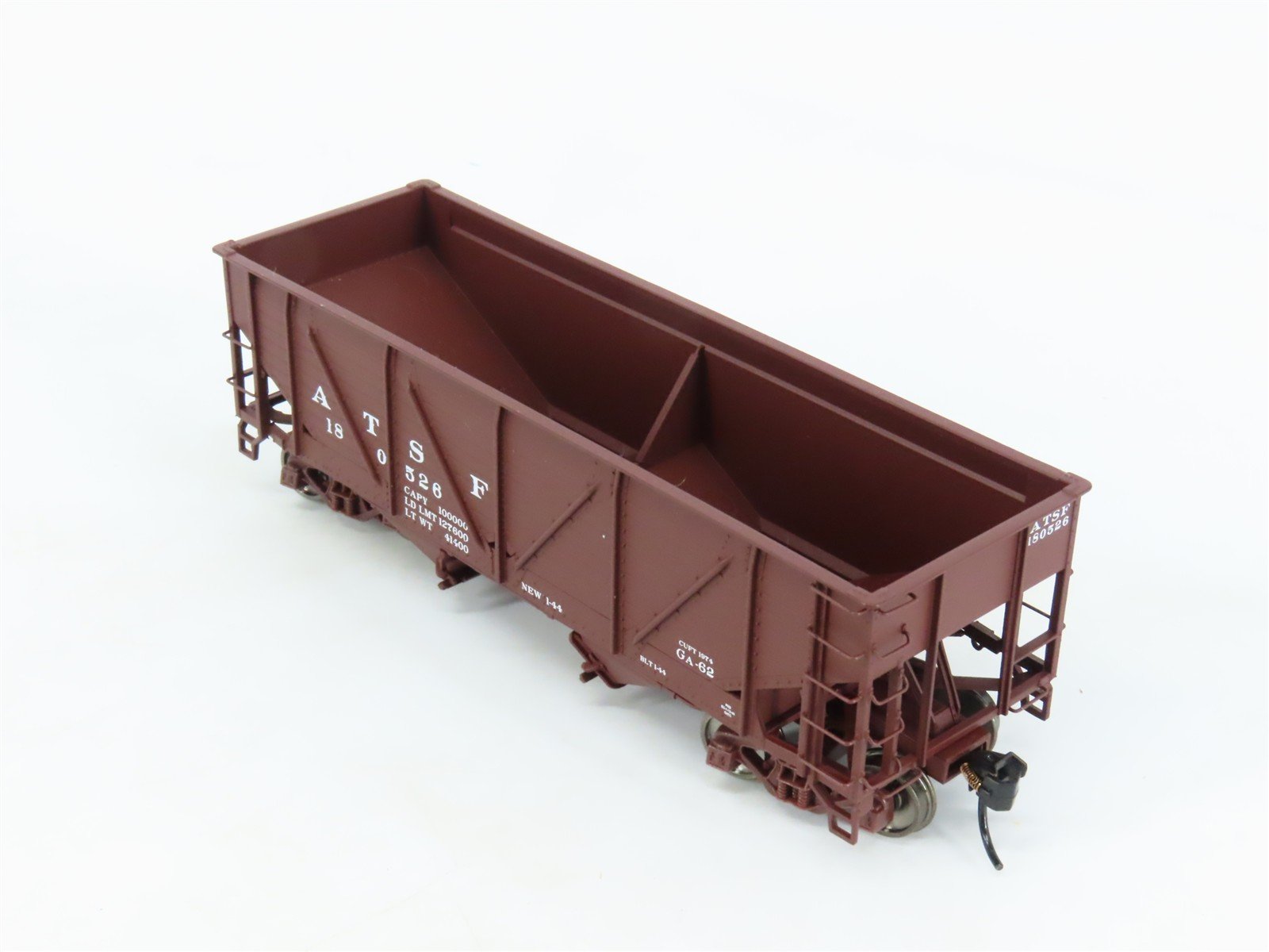 HO Scale Walthers Platinum Line 932-42301 ATSF Santa Fe 2-Bay Open Hopper 180526