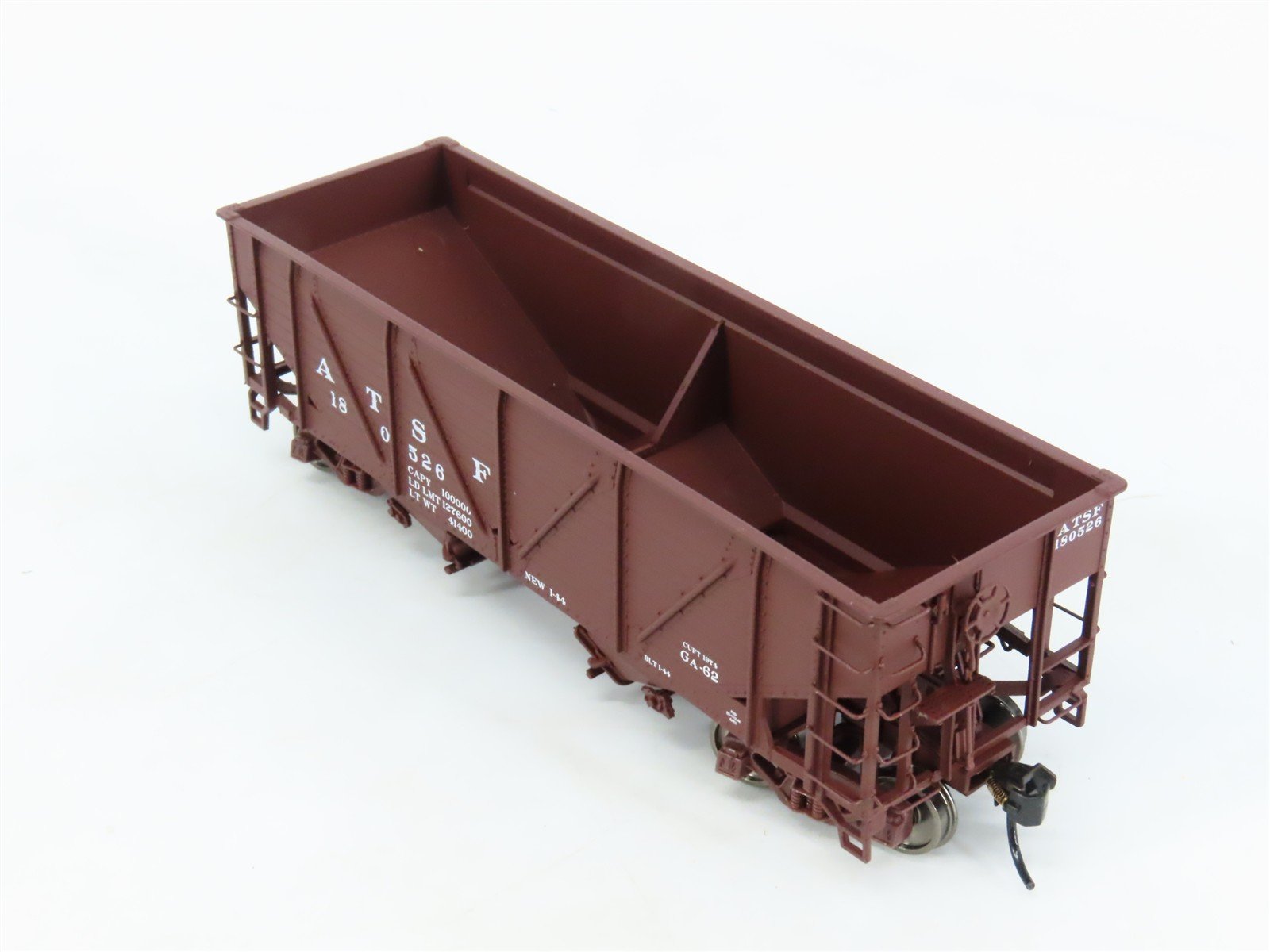HO Scale Walthers Platinum Line 932-42301 ATSF Santa Fe 2-Bay Open Hopper 180526