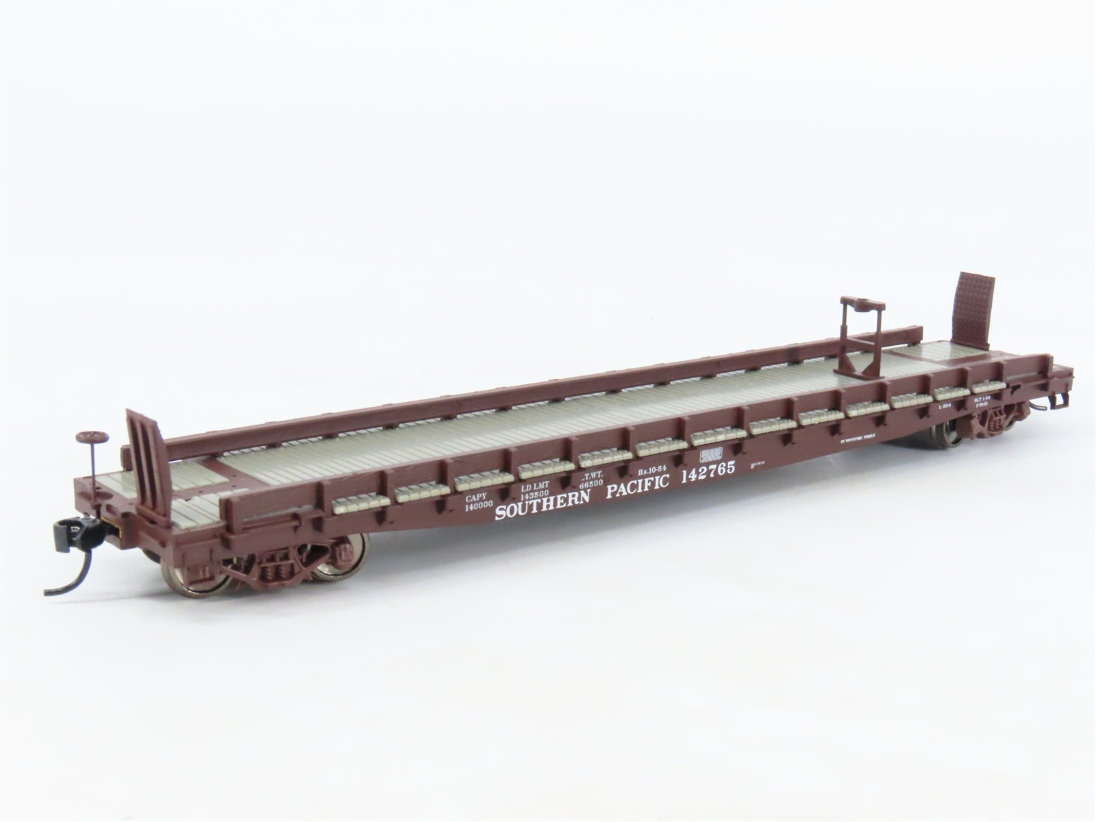 HO Scale Walthers Mainline 910-5119 SP Southern Pacific 53' GSC Flat Car #142765