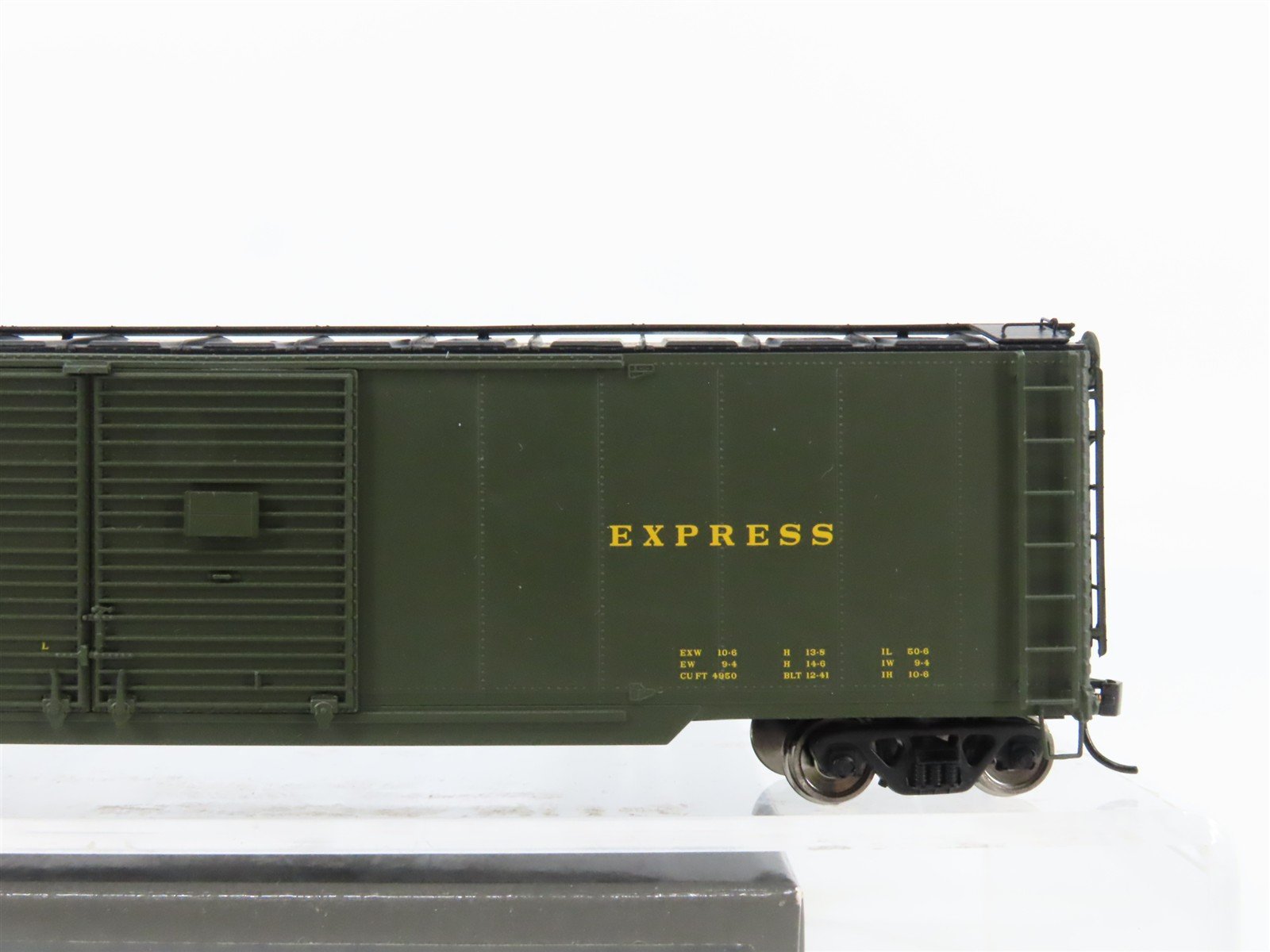 HO Scale Walthers Proto 920-101660 ATSF Santa Fe 50' AAR Express Box Car #4103