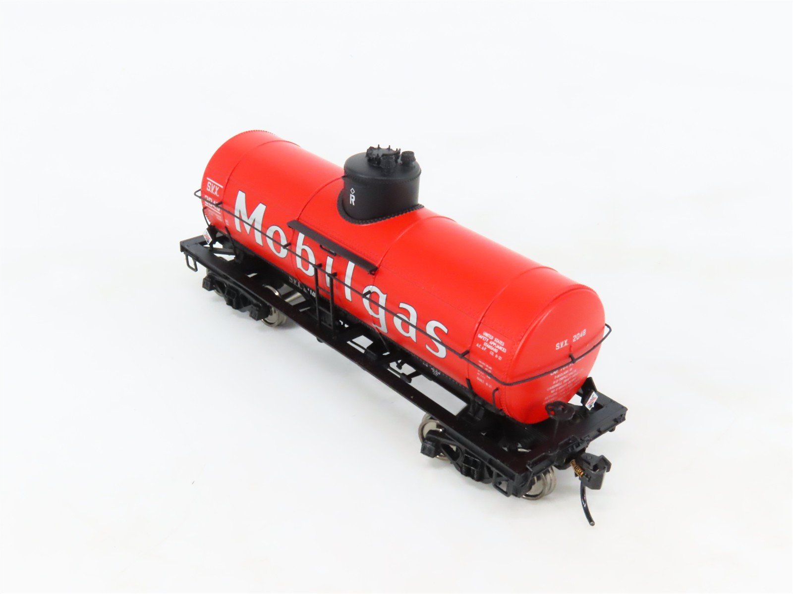 HO Scale Walthers Proto 920-100508 SVX Mobil Oil Single Dome Tank Car #2048
