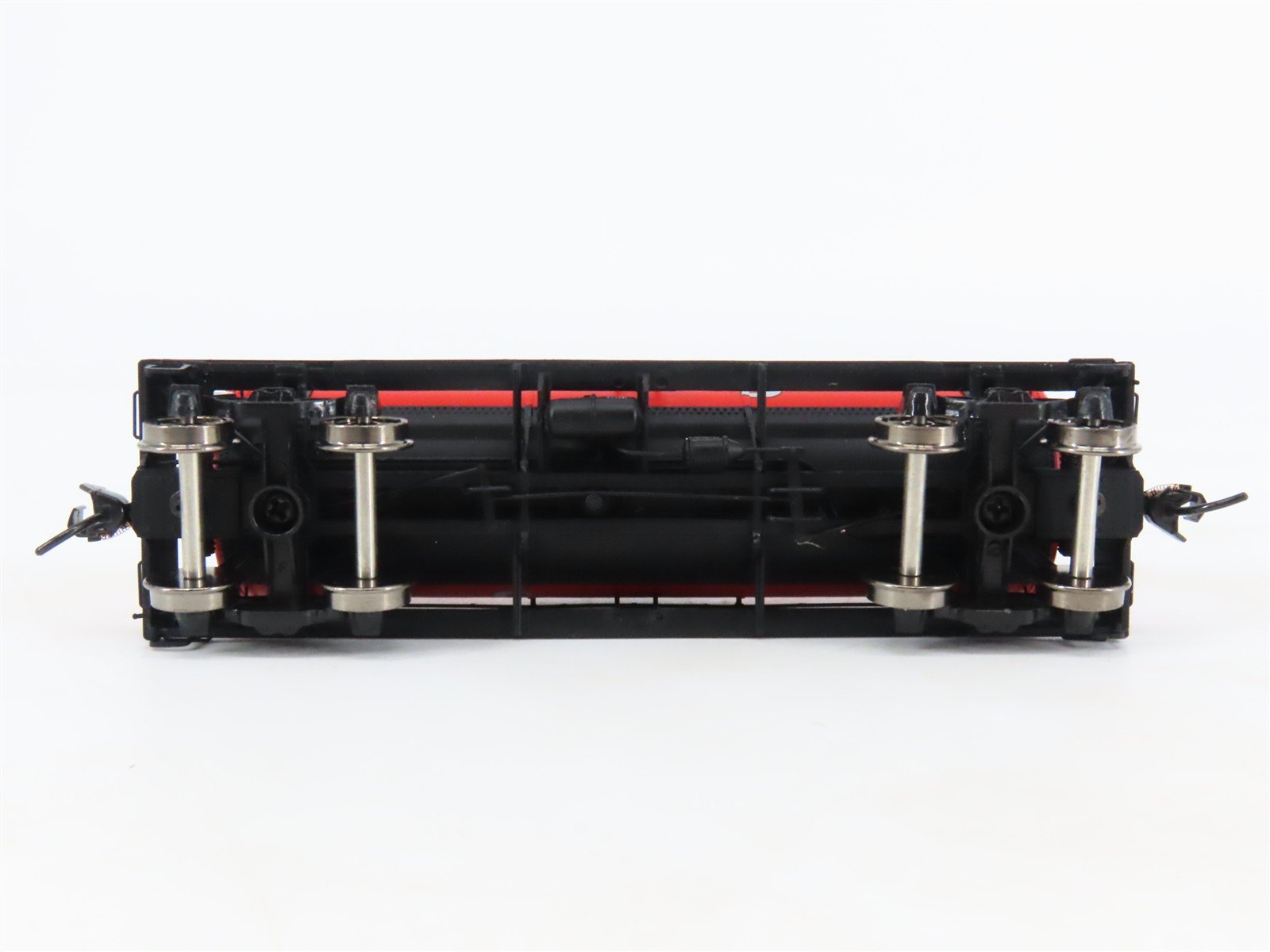HO Scale Walthers Proto 920-100508 SVX Mobil Oil Single Dome Tank Car #2048