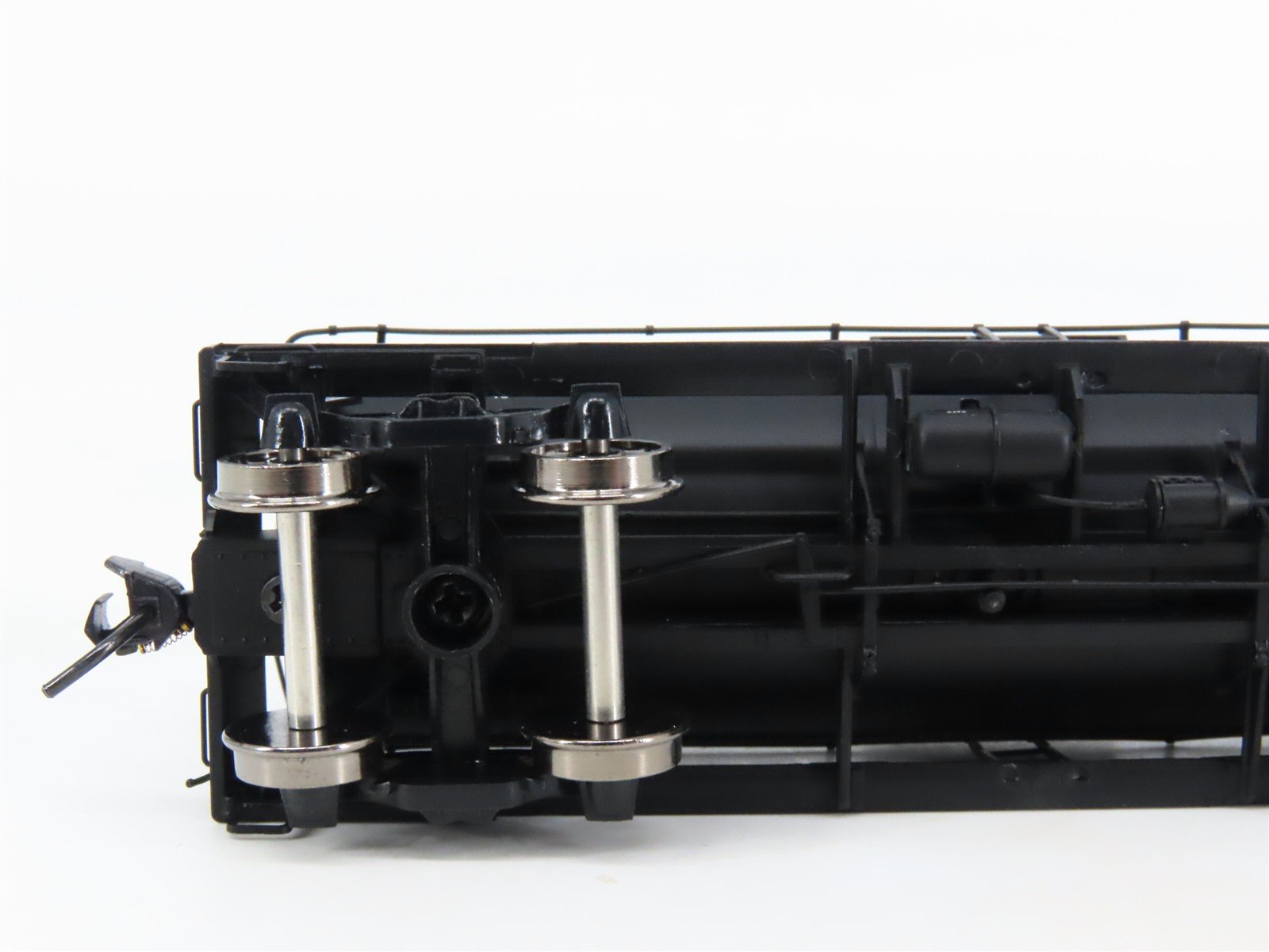 HO Scale Walthers Proto 920-100410 SDRX Sinclair Single Dome Tank Car #26175