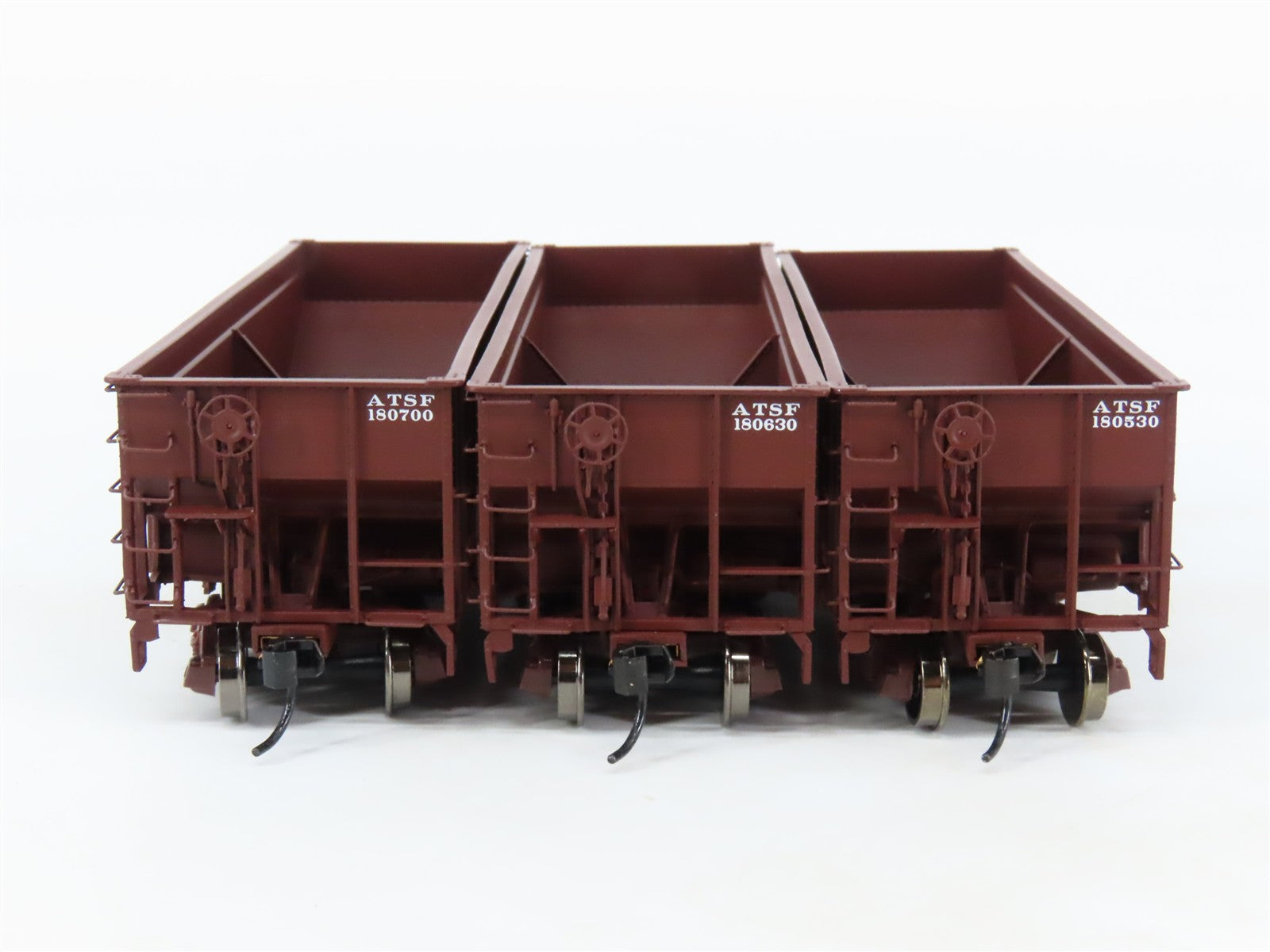 HO Scale Walthers Platinum Line 932-342301 ATSF Santa Fe 2-Bay Open Hopper 3-Pk.