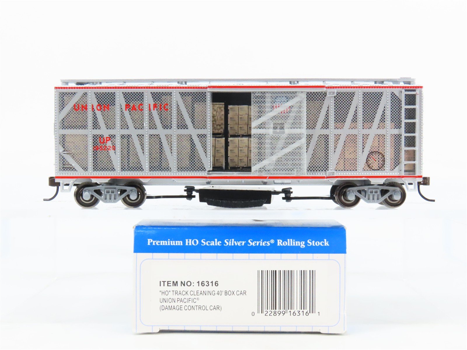 HO Bachmann Silver Series 16316 UP Track Cleaning Damage Control Box Car #195220