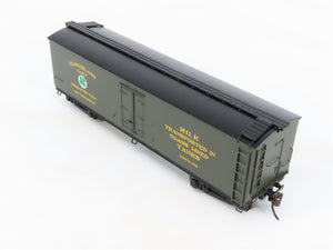 HO Scale Roundhouse 84620 CDPX Cloverland Dairy 40' Wood Milk Car #102