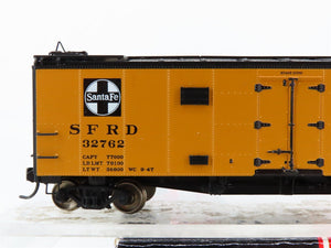 HO Scale Intermountain 46109-23 SFRD Santa Fe Super Chief Reefer Car #32762