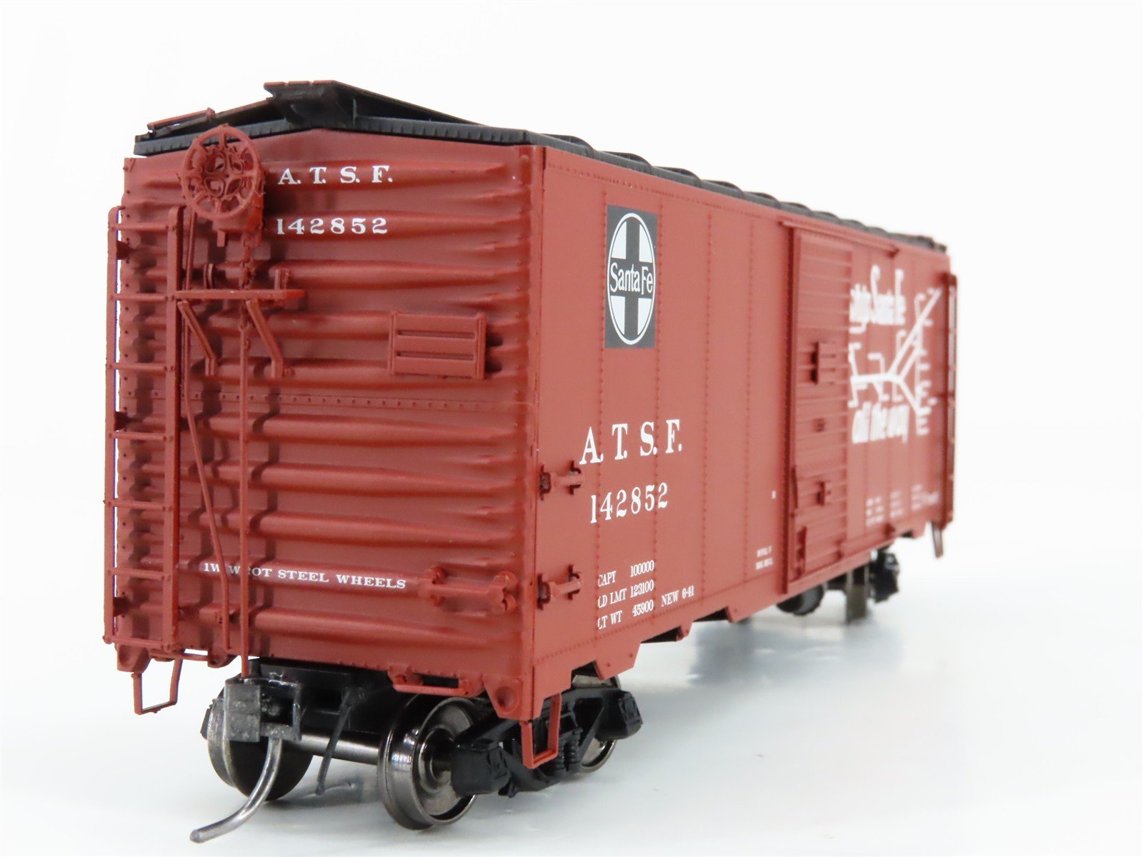 HO Scale Intermountain 45834-05 ATSF Santa Fe 40' 1937 AAR Boxcar #142852