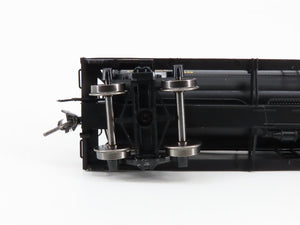 HO Scale Intermountain 46209-37 UTLX Union Tank Co Single Dome Tankcar #982