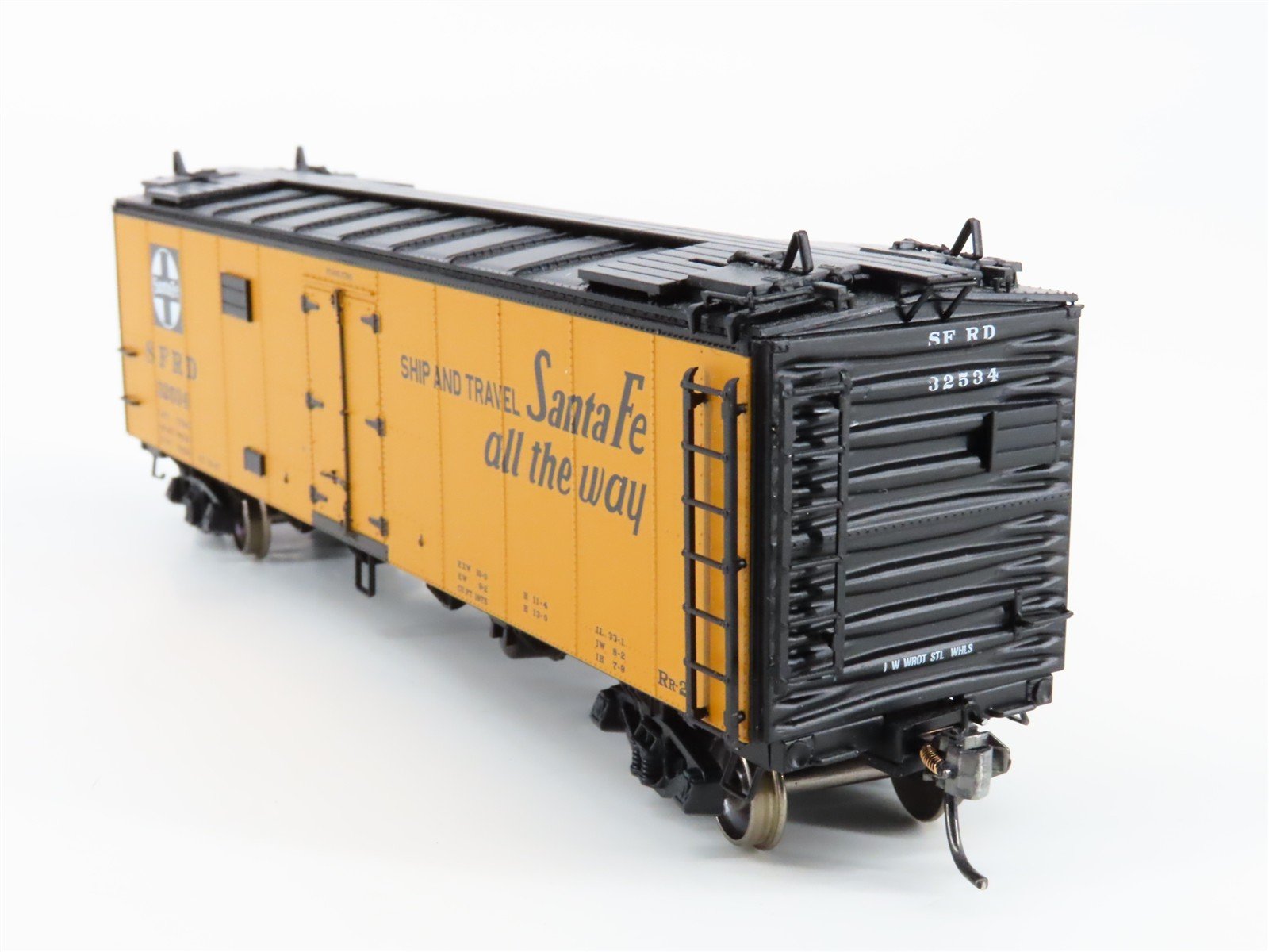 HO Scale Intermountain 46107-29 SFRD Santa Fe El Capitan Refrigerator Car #32534