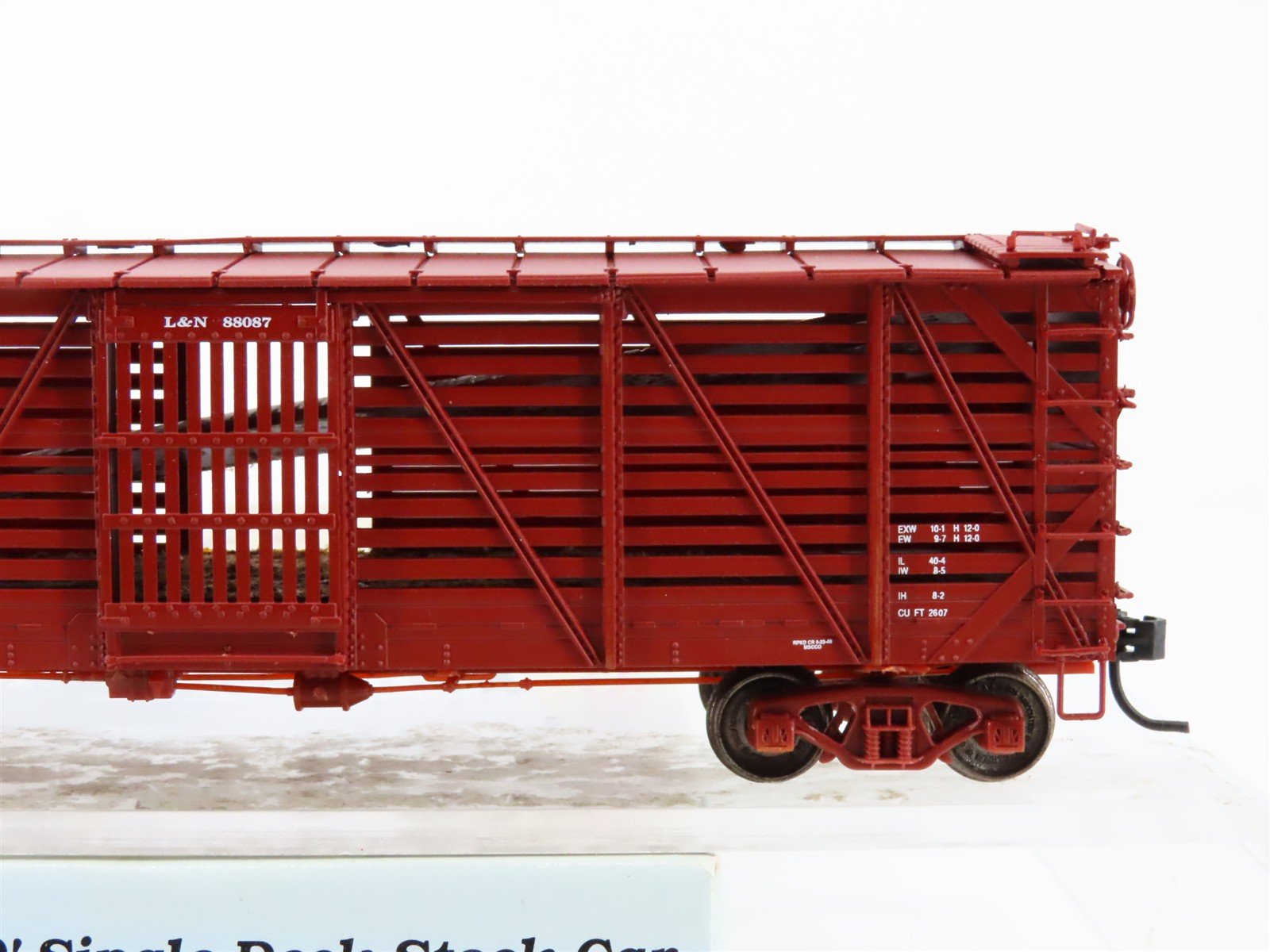 HO Scale Proto 2000 L&N Louisville & Nashville 40' Single Deck Stock Car #88087