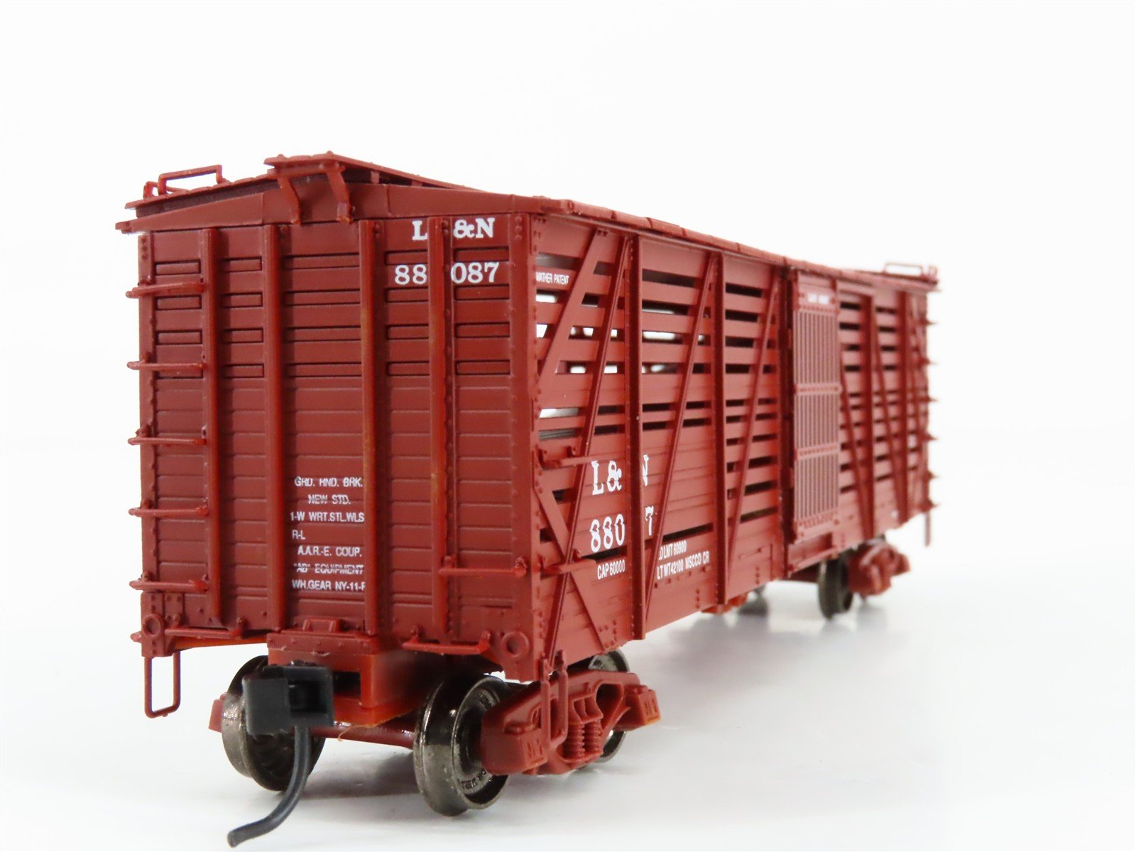 HO Scale Proto 2000 L&N Louisville & Nashville 40' Single Deck Stock Car #88087