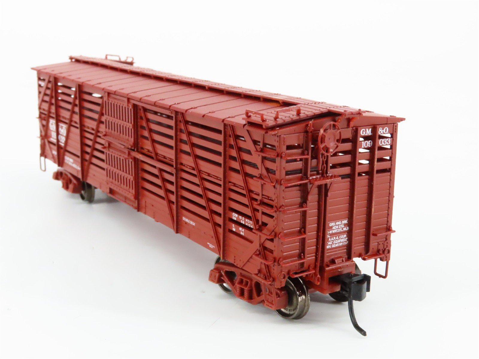 HO Scale Proto 2000 GM&O Gulf Mobile & Ohio 40' Double Deck Stock Car #109033
