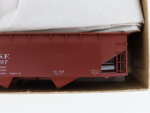 LOT of 5 HO Scale Accurail ATSF/RI/T&P/M&NF Open Hopper & Assorted Boxcar Kits
