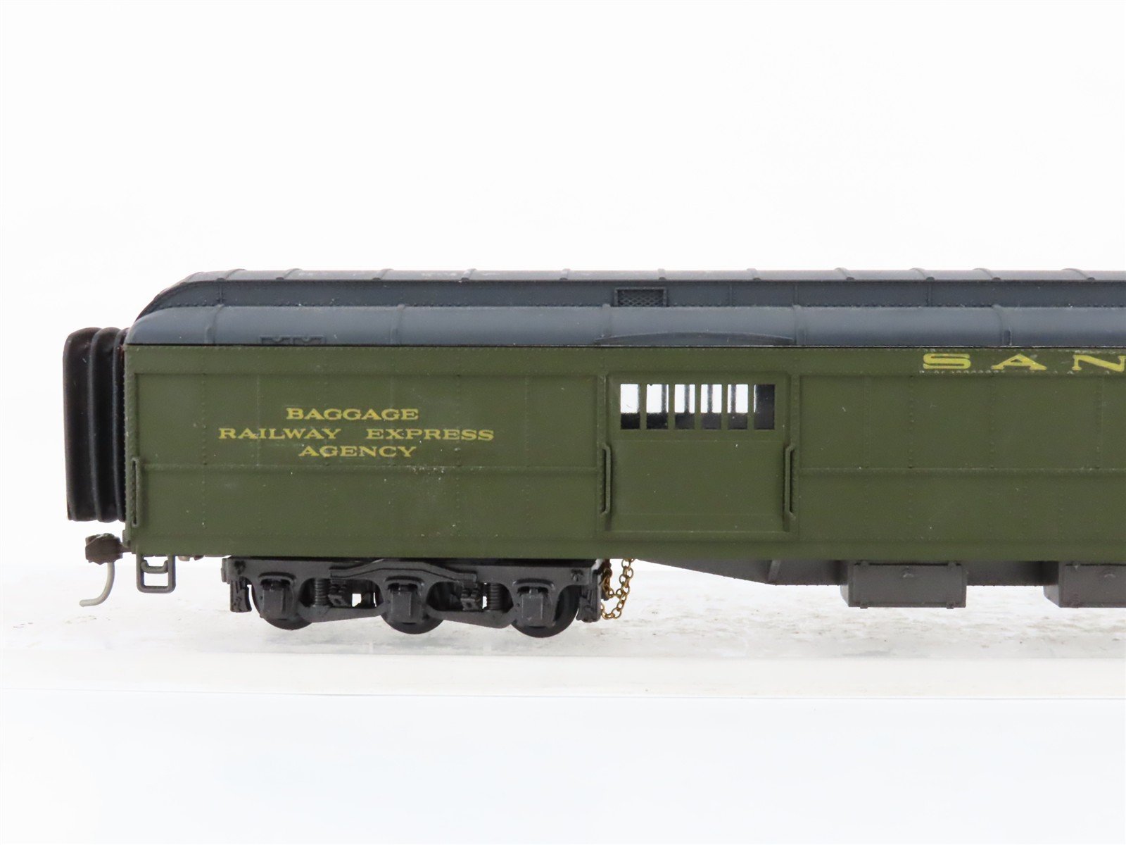 HO Scale Rivarossi ATSF Santa Fe Combine Passenger Car #2607 CUSTOM