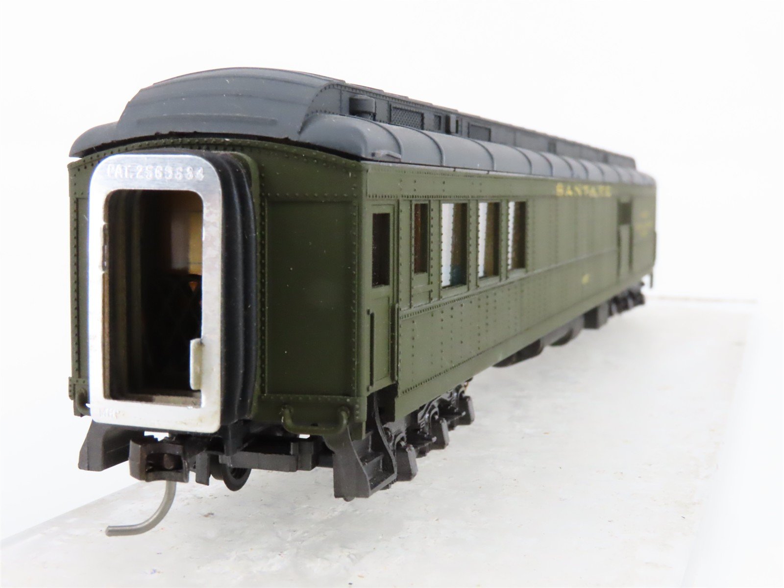 HO Scale Rivarossi ATSF Santa Fe Combine Passenger Car #2607 CUSTOM