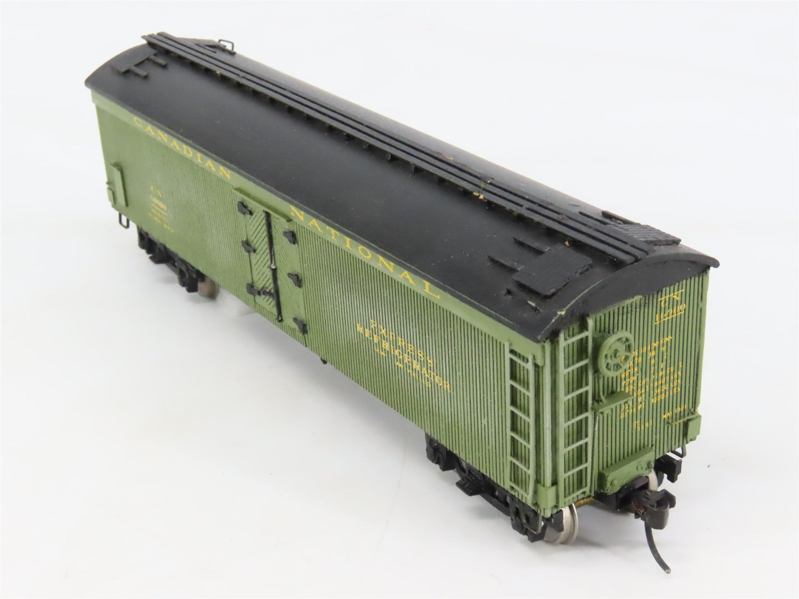 HO Scale Juneco K-23 CN Canadian National 45' Express Wood Reefer #10000 -Custom