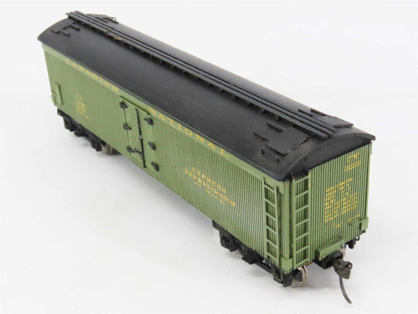 HO Scale Juneco K-23 CN Canadian National 45' Express Wood Reefer #10000 -Custom