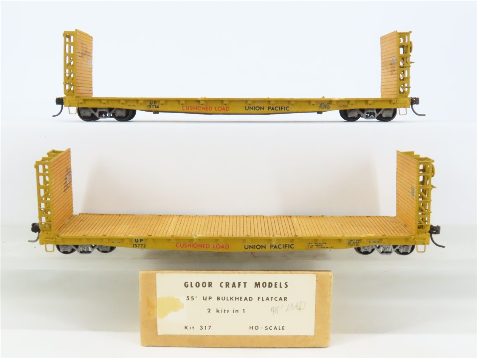 HO Scale Gloor Craft 317 UP Union Pacific 55' Bulkhead Flat Cars 2-Pack - Custom
