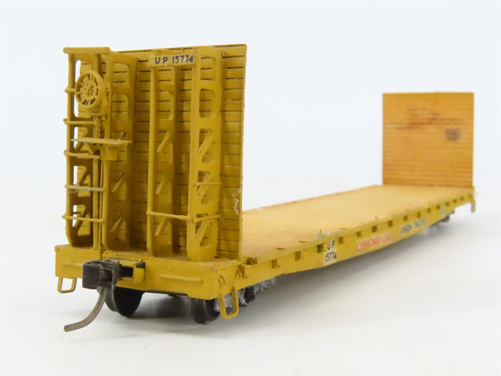 HO Scale Gloor Craft 317 UP Union Pacific 55' Bulkhead Flat Cars 2-Pack - Custom