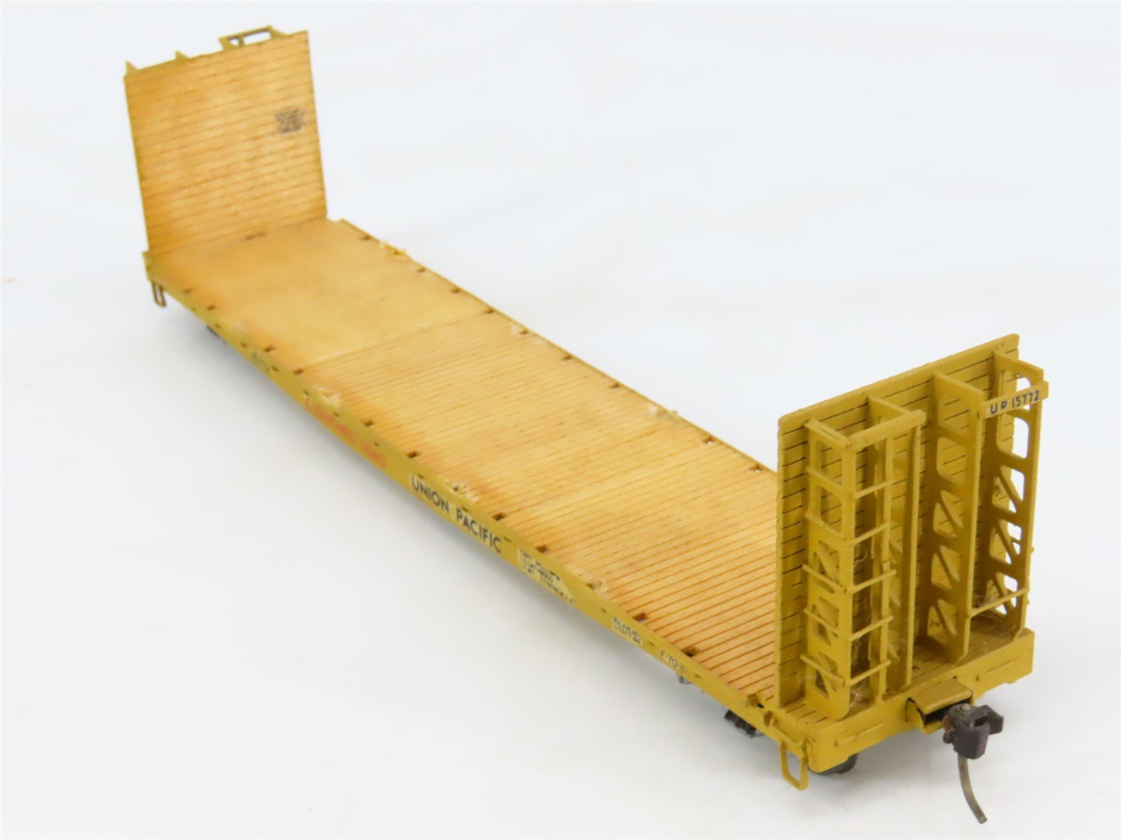 HO Scale Gloor Craft 317 UP Union Pacific 55' Bulkhead Flat Cars 2-Pack - Custom
