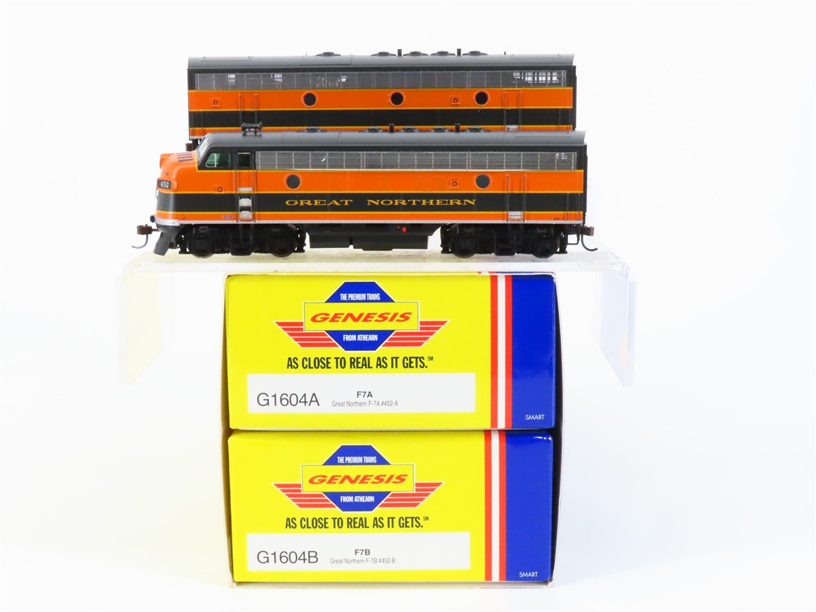 HO Scale Athearn Genesis G1604 GN Great Northern EMD F7A/B Diesel Set #452A/452B
