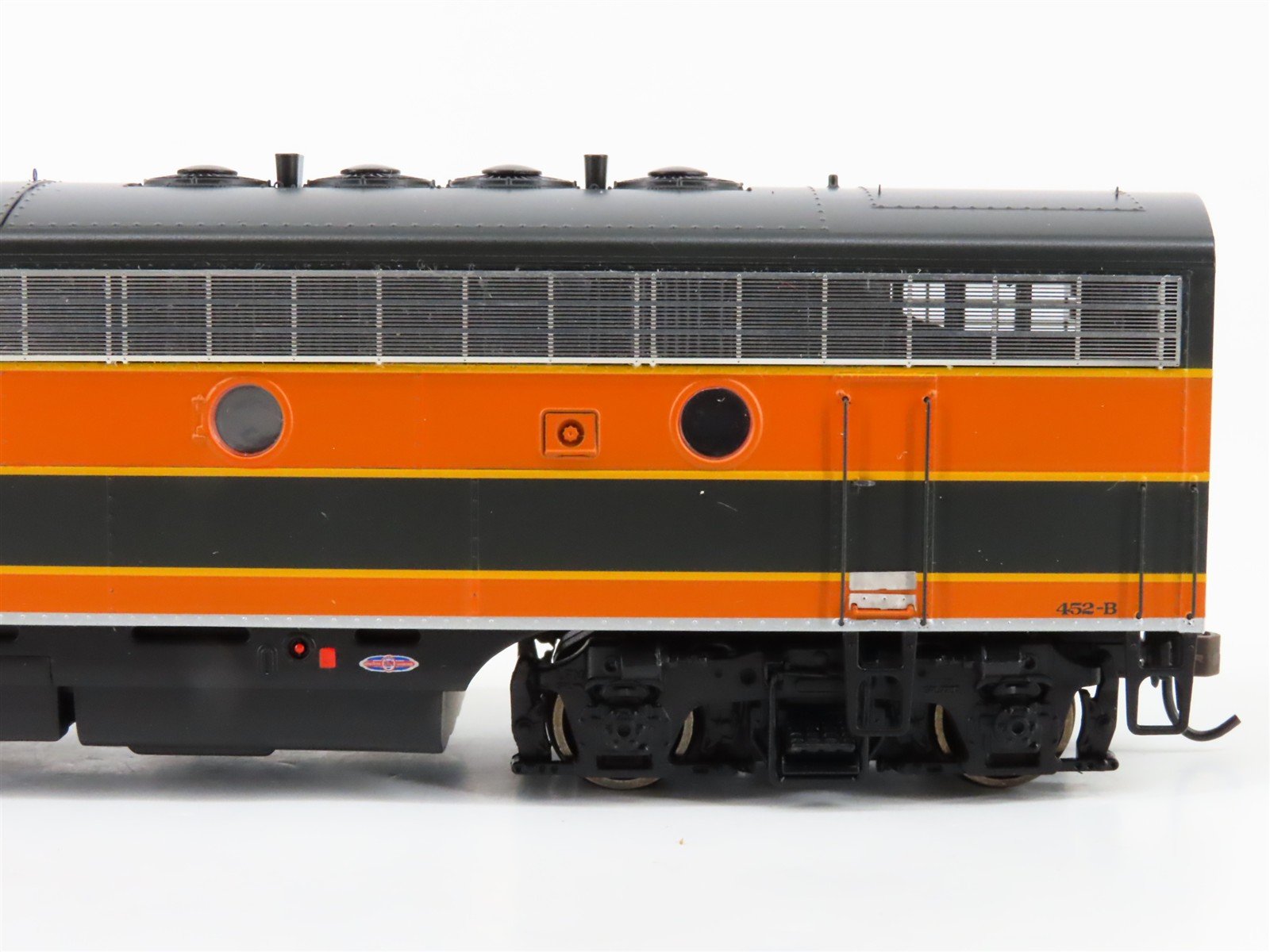 HO Scale Athearn Genesis G1604 GN Great Northern EMD F7A/B Diesel Set #452A/452B