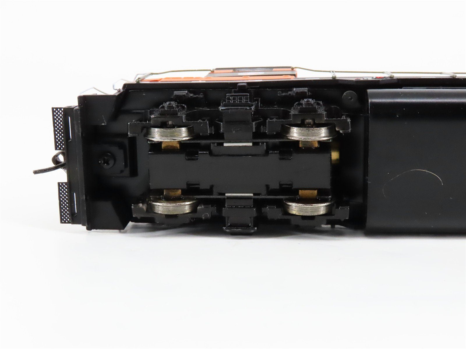 HO Scale Athearn 91727 GN Great Northern EMD GP35 Diesel #3019 - DCC Ready