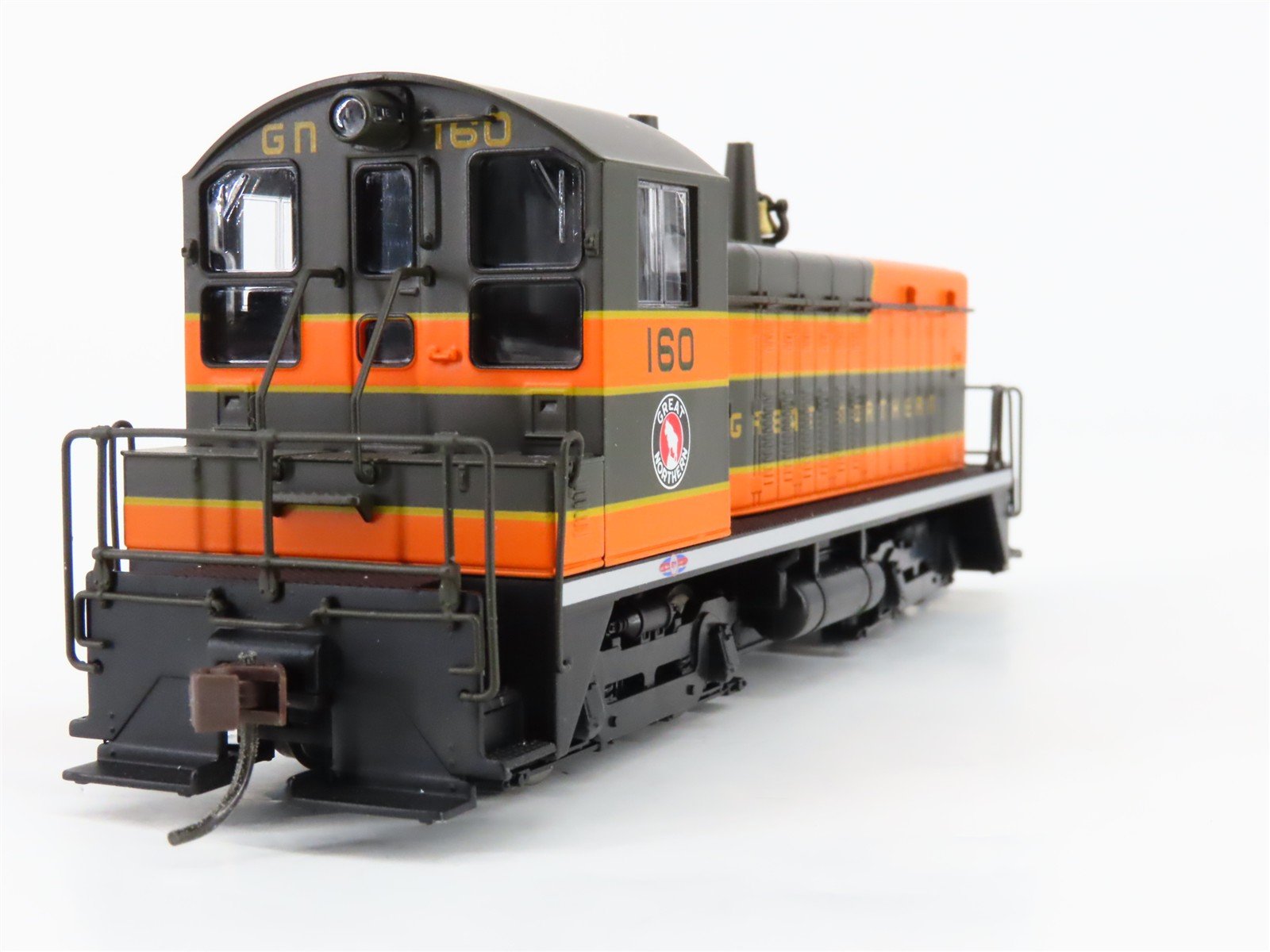 HO Broadway Limited BLI 658 GN Great Northern EMD NW2 Diesel #160 w/ DCC & Sound