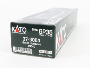 HO Scale KATO 37-3004 GN Great Northern EMD GP35 Ph. 1C Diesel #3040 - DCC Ready