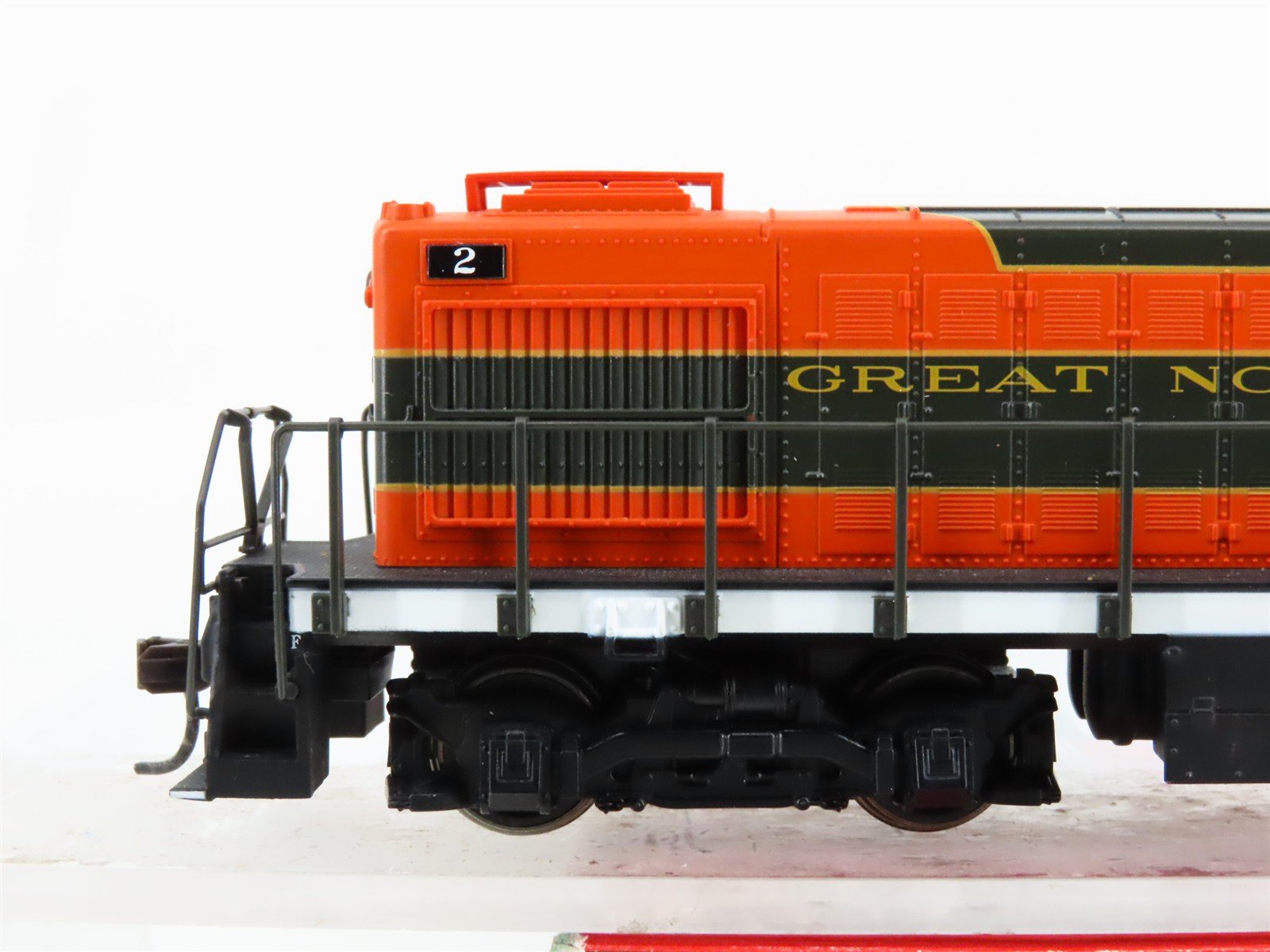 HO Scale Atlas 8718 GN Great Northern ALCO S-2 Diesel Switcher #2