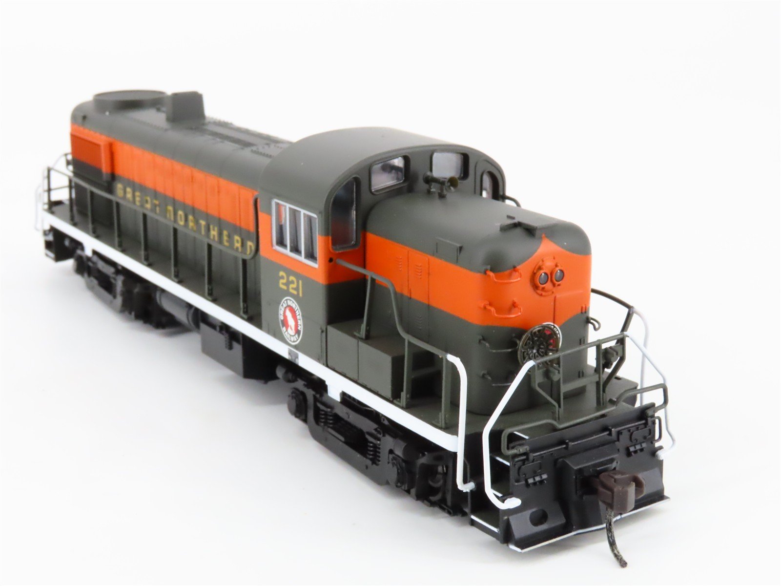 HO Scale Atlas Classic 8343 GN Great Northern ALCO RS-3 Diesel Locomotive #221