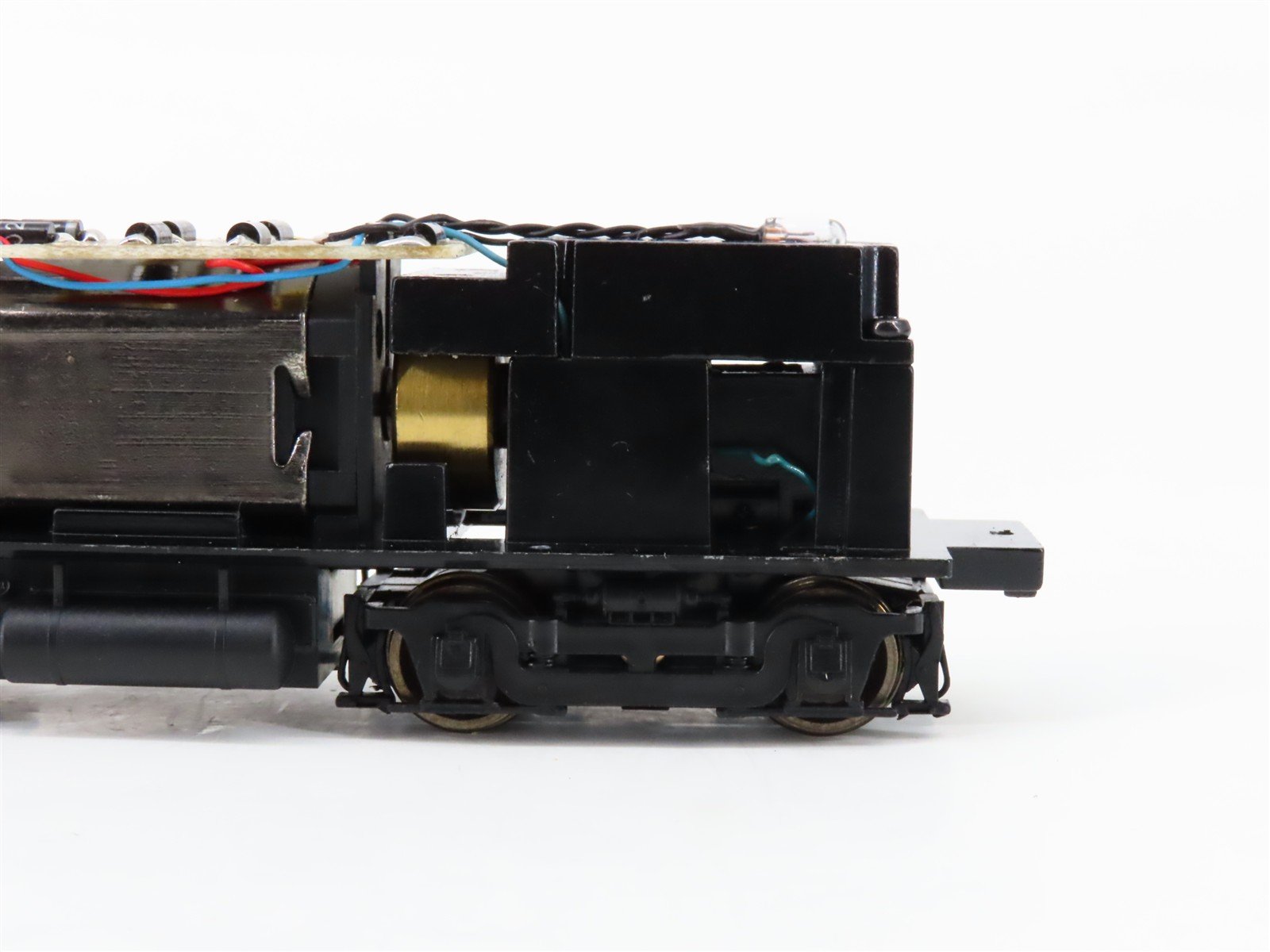 HO Scale Proto 2000 30065 GN Great Northern SW8/900/600 Diesel Switcher #99
