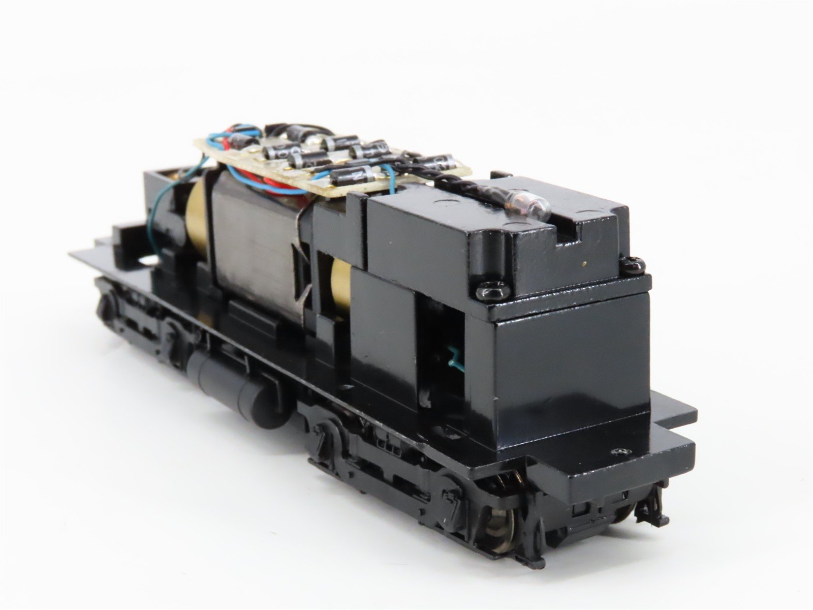 HO Scale Proto 2000 30065 GN Great Northern SW8/900/600 Diesel Switcher #99