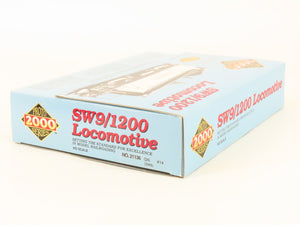 HO Scale Proto 2000 21136 GN Great Northern EMD SW9 Diesel Switcher #14