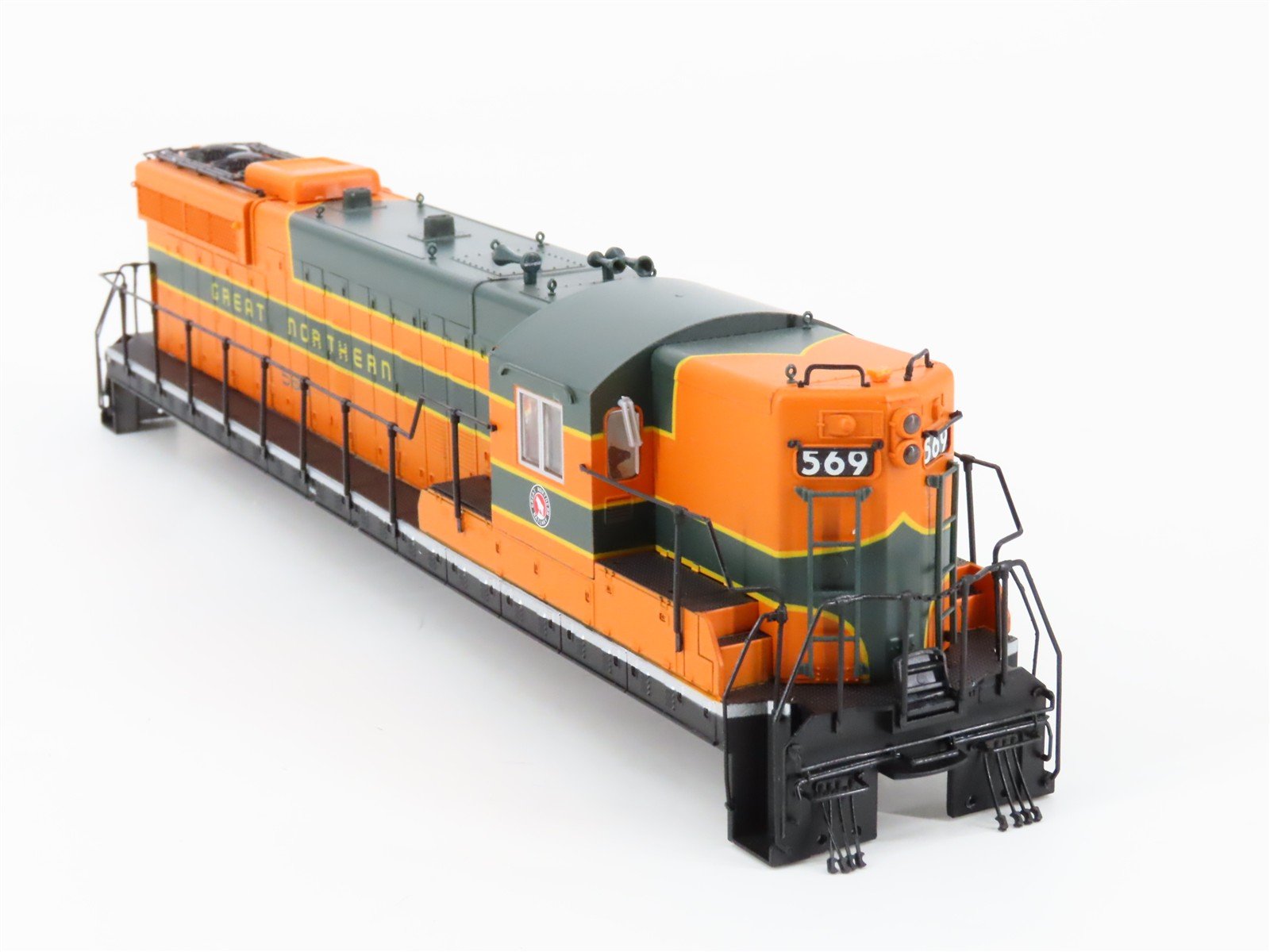 HO Scale Proto 2000 8096 GN Great Northern EMD SD7 Diesel #569 - DCC Ready