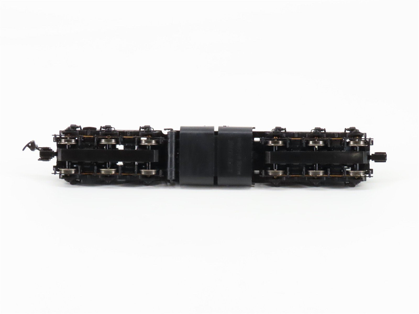 HO Scale Proto 2000 8096 GN Great Northern EMD SD7 Diesel #569 - DCC Ready