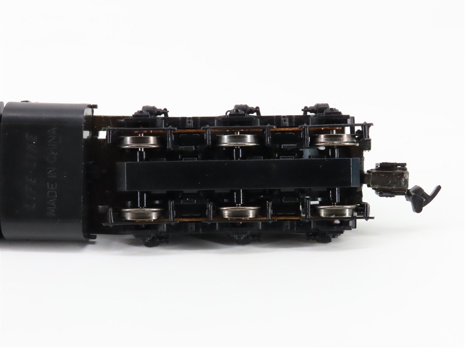 HO Scale Proto 2000 21190 GN Grreat Northern EMD SD9 Diesel #579 - DCC Ready