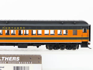 HO Scale Walthers 932-10113 GN Great Northern Paired-Window Coach Passenger Car