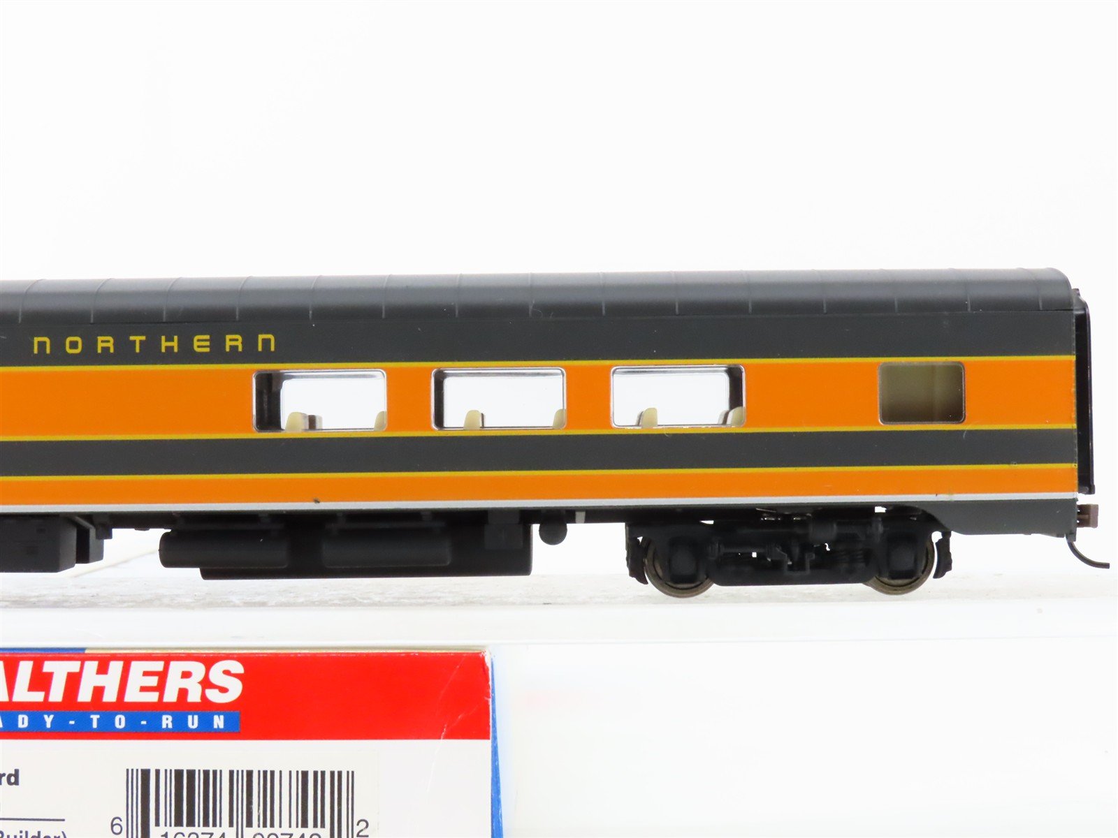 HO Scale Walthers 932-6761 GN 