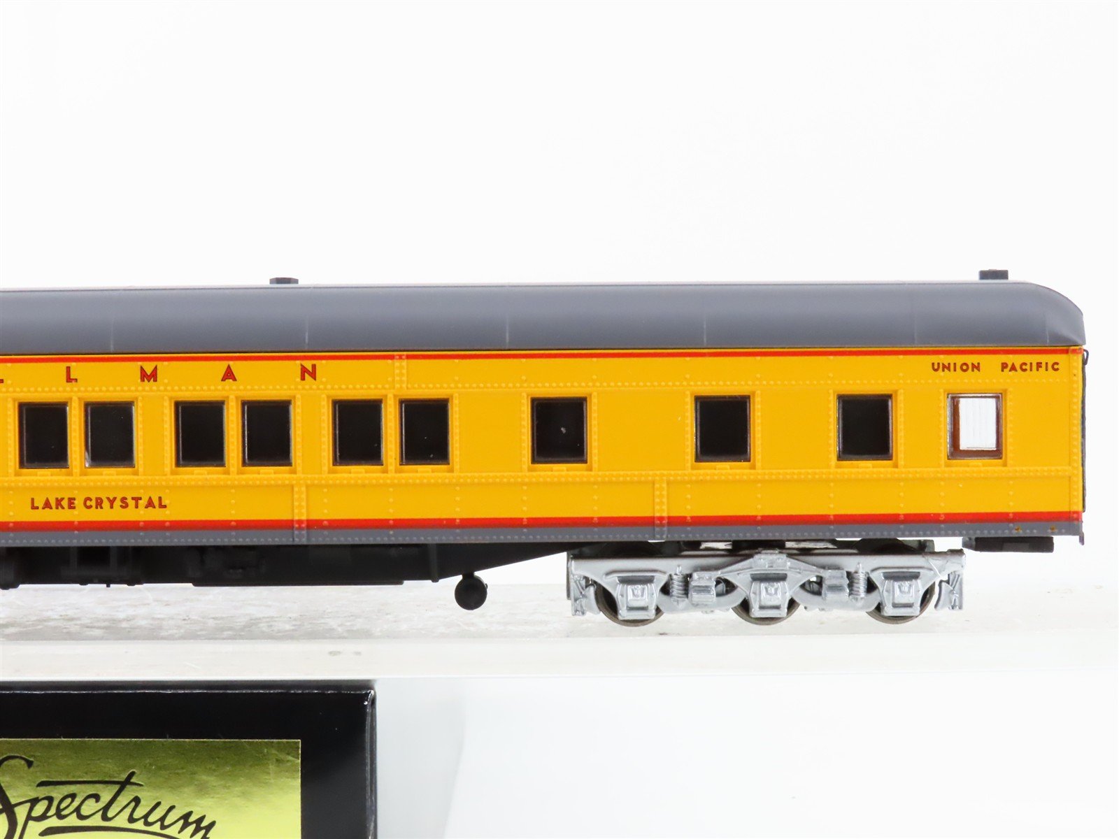 HO Bachmann Spectrum 89027 UP Union Pacific Pullman Passenger Car 