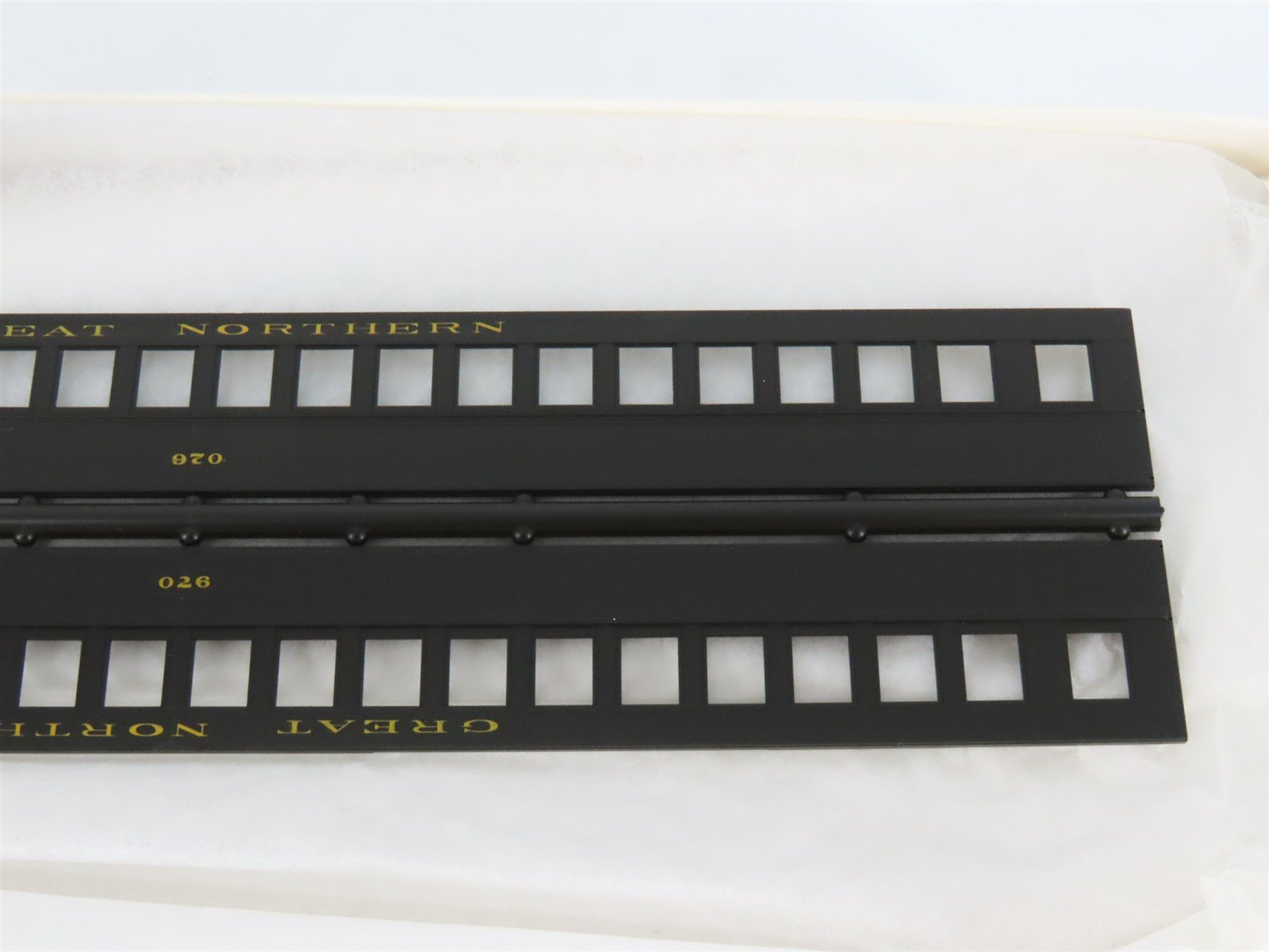 HO Branchline Blueprint Kit 5121 GN Great Northern 80' Coach Passenger #970