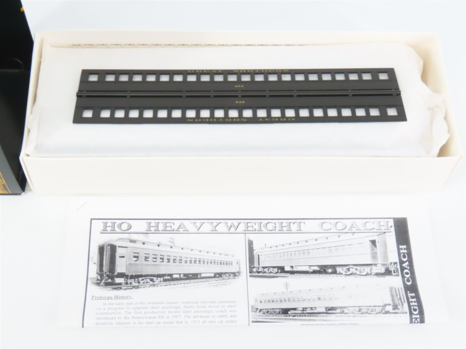 HO Branchline Blueprint Kit 5351 GN Great Northern 80' Coach Passenger #978