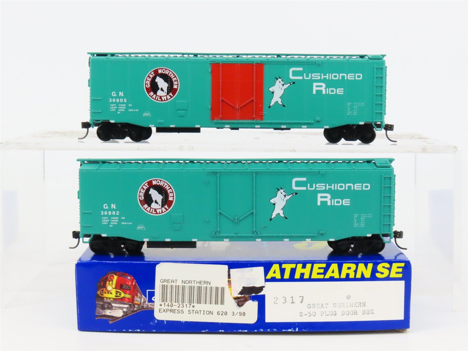 HO Scale Athearn SE 2317 GN "Goat" 50' Plug Door Box Cars 2-Pack - UPGRADED