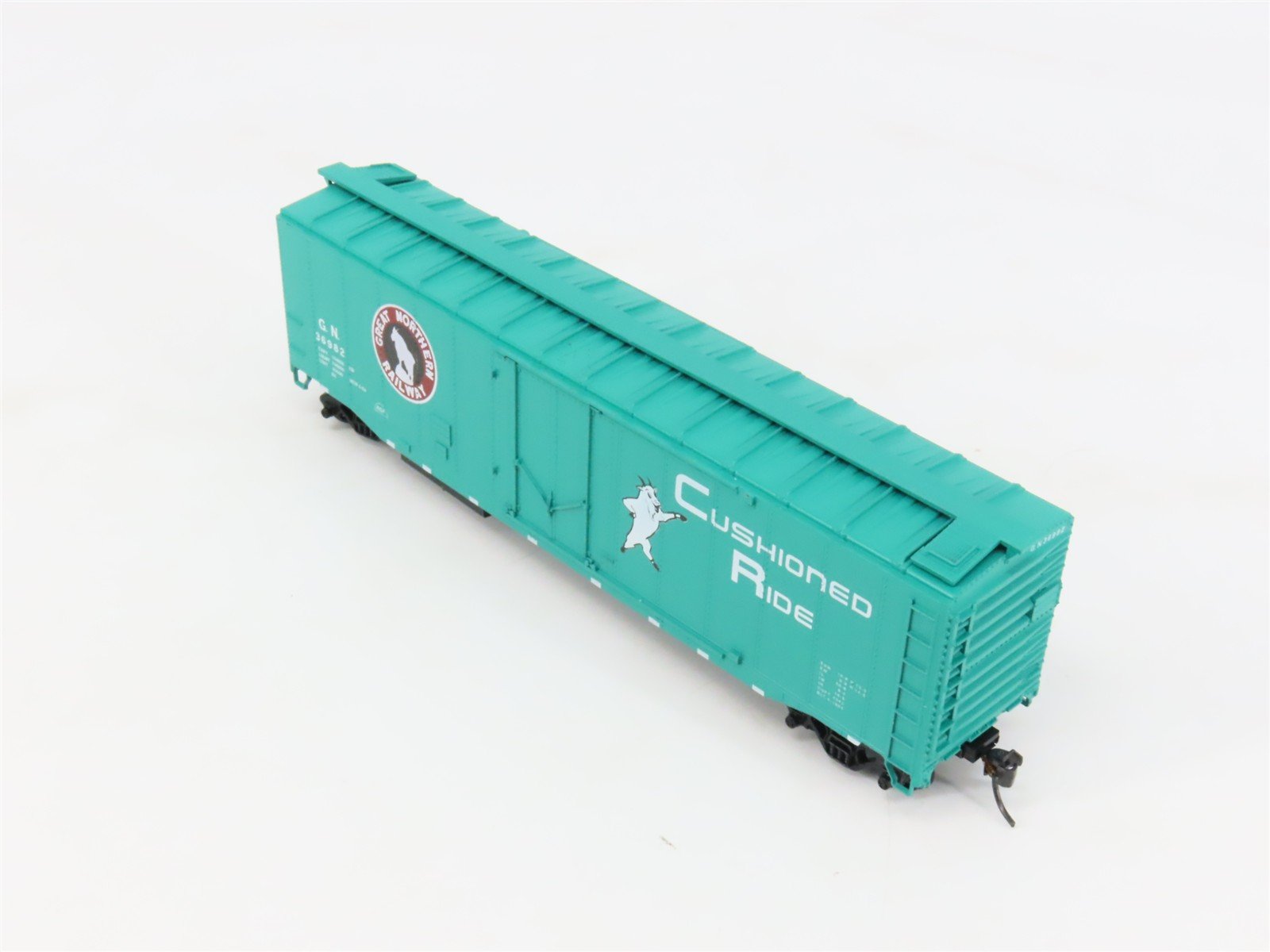 HO Scale Athearn SE 2317 GN 