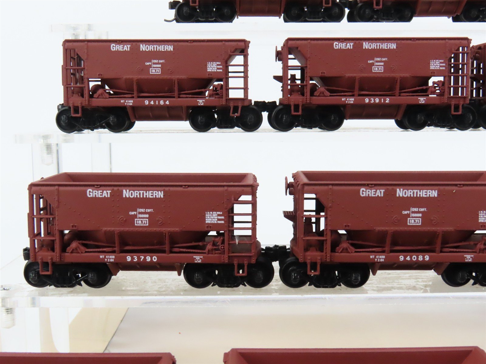 HO Scale Walthers 932-4462 GN Great Northern Ore Cars 12-Pack