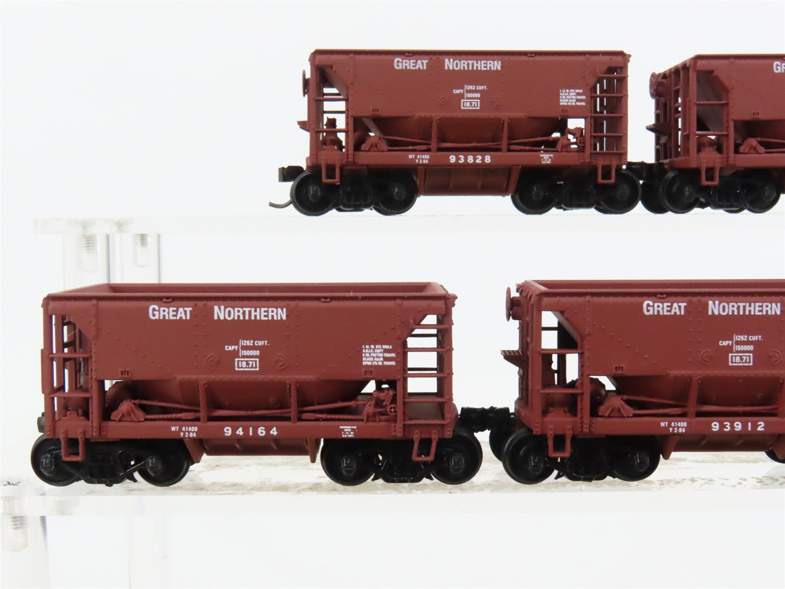 HO Scale Walthers 932-4462 GN Great Northern Ore Cars 12-Pack