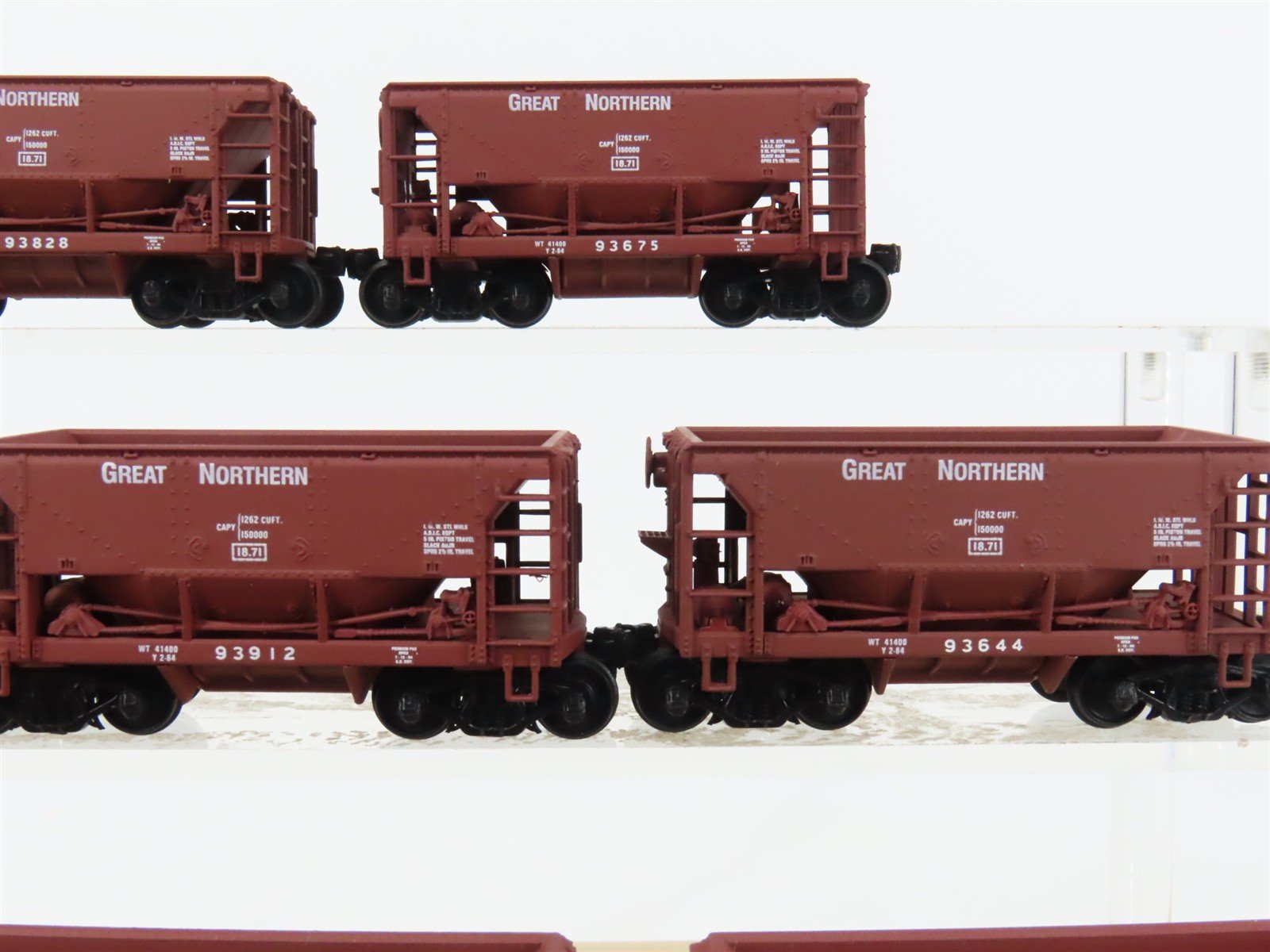HO Scale Walthers 932-4462 GN Great Northern Ore Cars 12-Pack