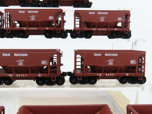 HO Scale Walthers 932-4452 GN Great Northern Ore Cars 12-Pack