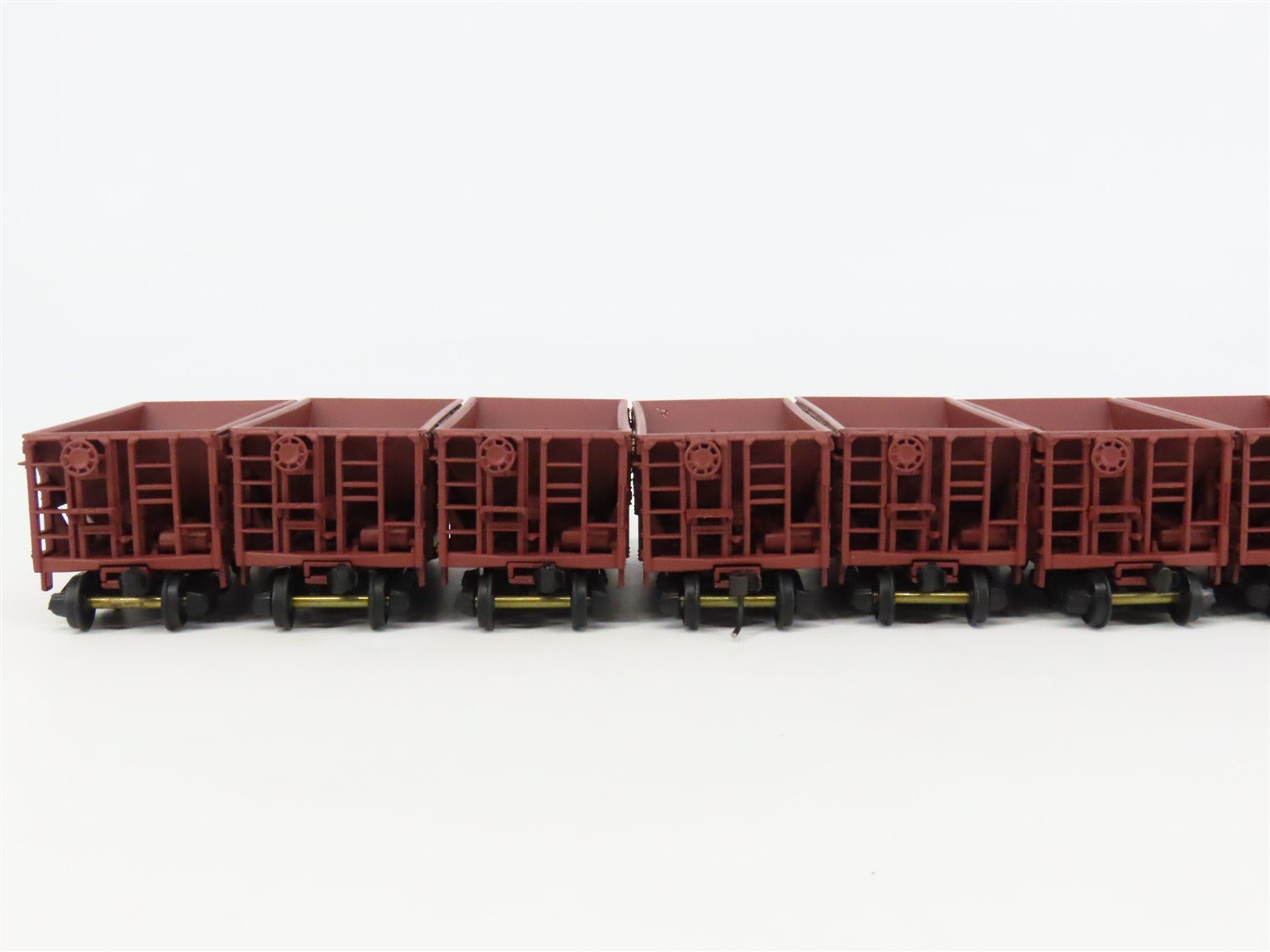 HO Scale Walthers 932-4452 GN Great Northern Ore Cars 12-Pack